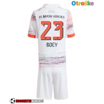 Otroške Nogometnih dresov Bayern Munich Sacha Boey #23 Gostujoči 2025-26 Kratki rokavi (+ hlače)